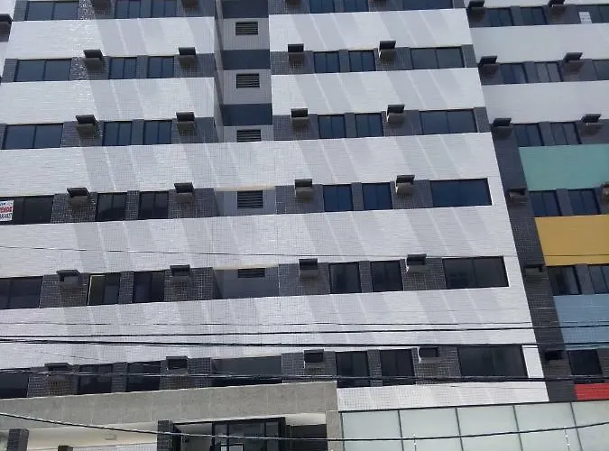 Apartamento Novo No Coracao Da Ponta Verde
